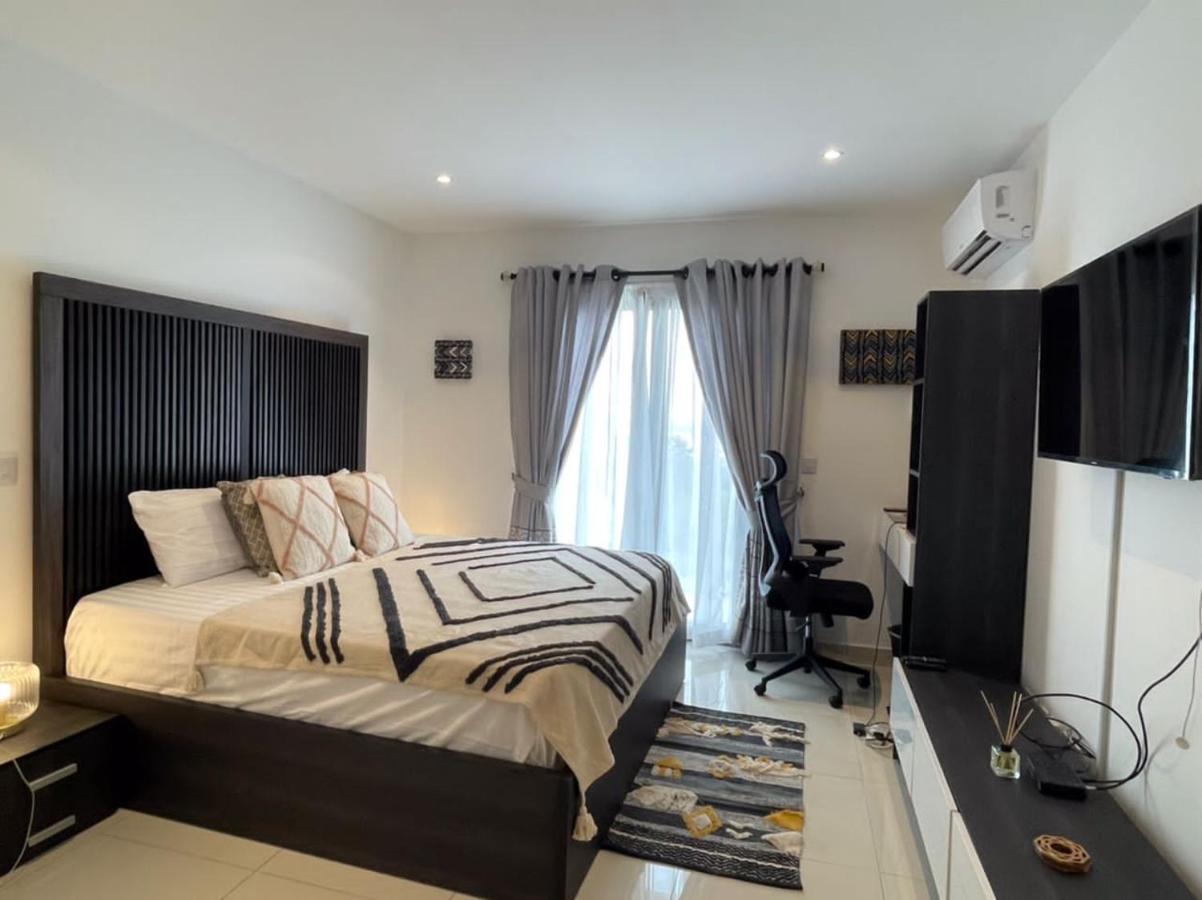 The Lennox Luxury Apartment Acra Exterior foto