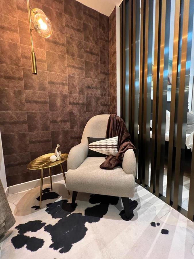 The Lennox Luxury Apartment Acra Exterior foto